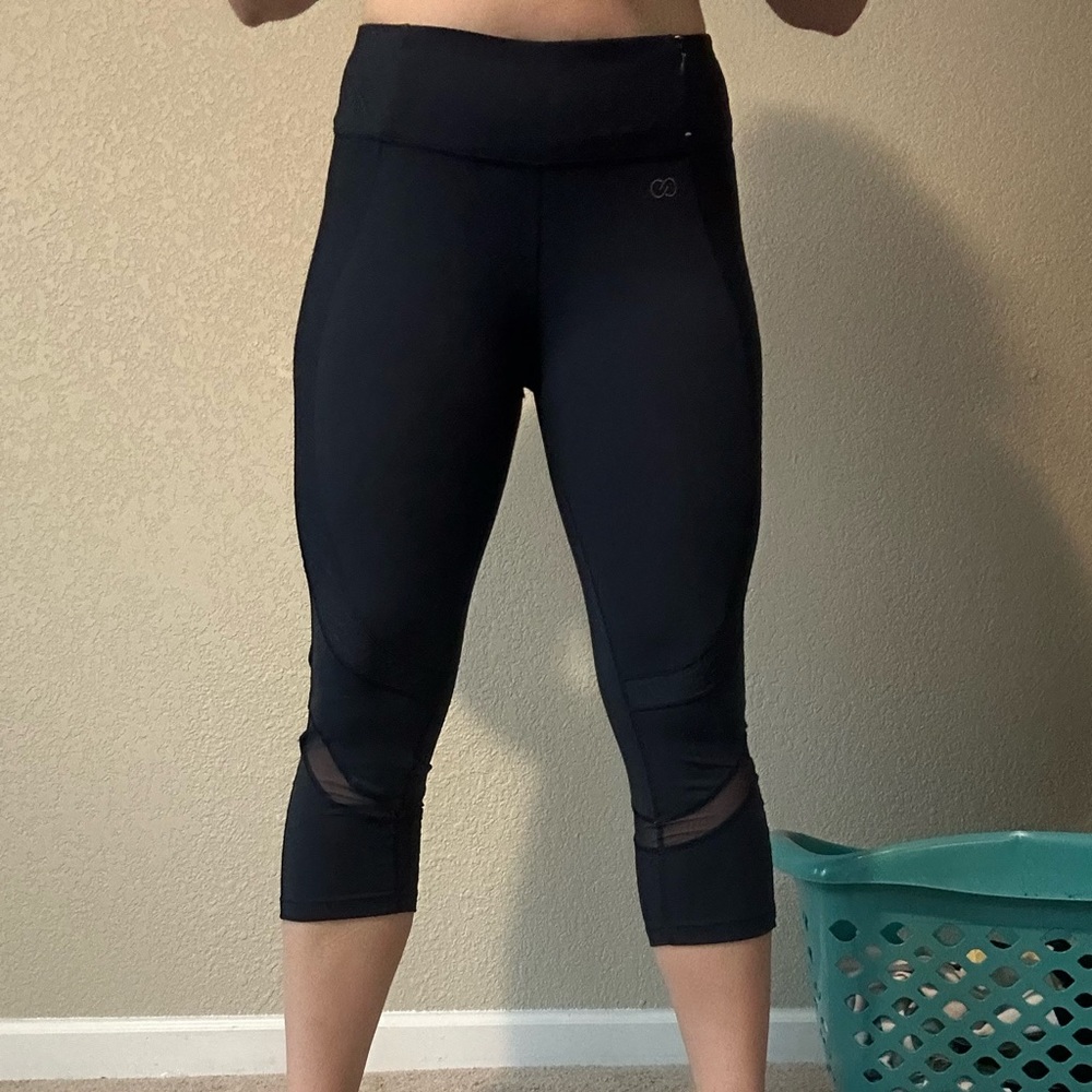 Navy Blue Capri Leggings